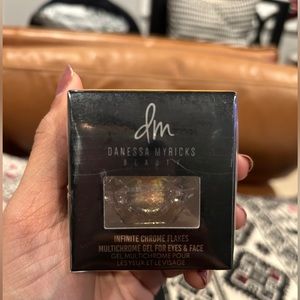 DANESSA MYRICKS INFINITE CHROME GEL FOR EYES AND FACE **SEALED NEVER OPENED***